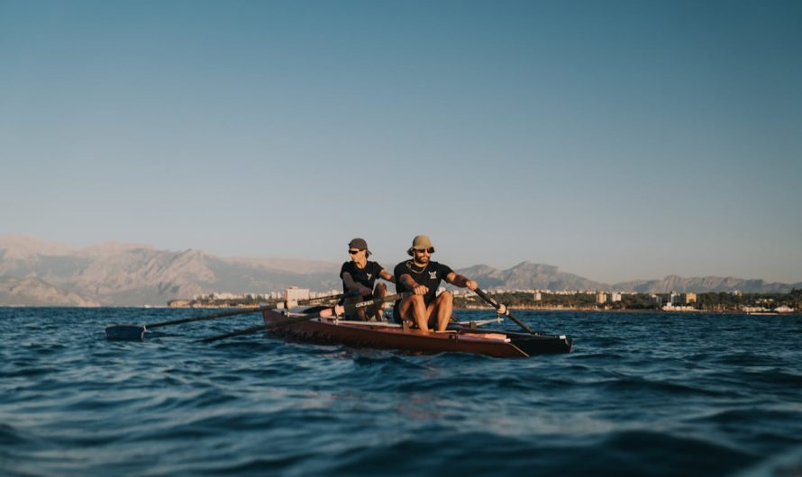 Optimiser votre performance : les meilleures techniques d’aviron pour débutants et rameurs expérimentés