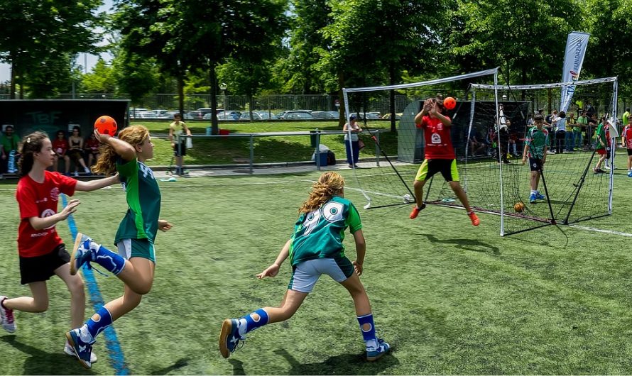 À quel âge commencer le handball en club ?